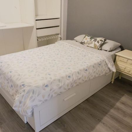 Apartamento Cerca Del Pilar Zaragoza Kültér fotó