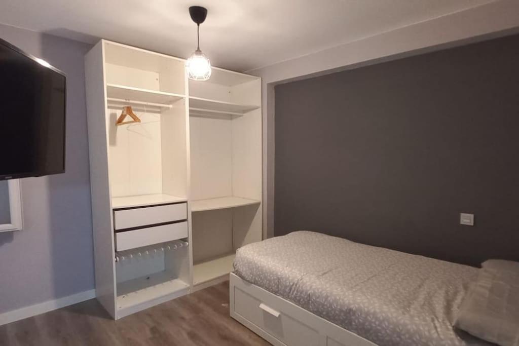 Apartamento Cerca Del Pilar Zaragoza Kültér fotó