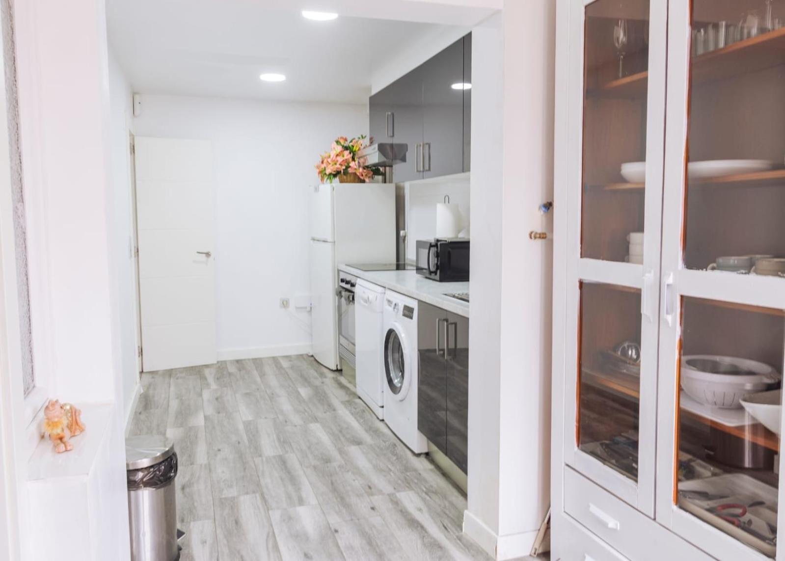 Apartamento Cerca Del Pilar Zaragoza Kültér fotó